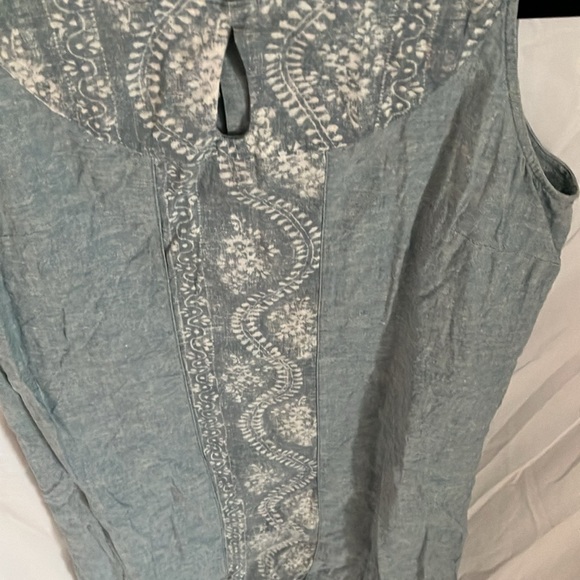 Patagonia: Blue/white floral patterned denim dress- Hemp/cotton blend- size 4 - Picture 4 of 13